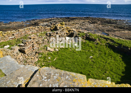 Dh Burrian Point NORTH RONALDSAY ORKNEY Burrian Broch tour de l'âge du fer Strom Ness Banque D'Images