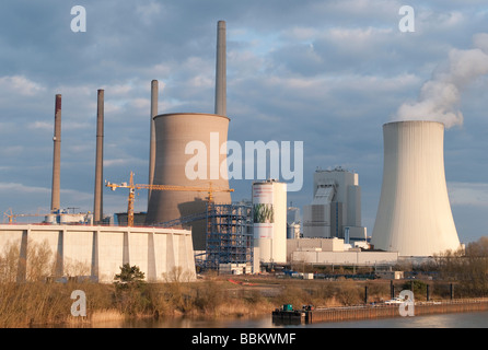 Staudinger power plant, société de l'énergie EON, sur la rivière Main, Grosskrotzenburg, Hesse, Allemagne Banque D'Images