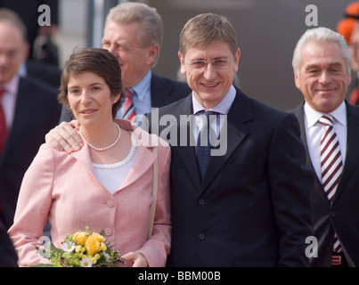 Délégation hongroise avec le Premier ministre Ferenc Gyurcsány et son épouse Klara Dobrev et Heribert RECH, ministre de l'intérieur de Bad Banque D'Images