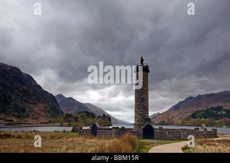 Glenfinnan Monument Loch Shiel Highlands Ecosse Banque D'Images