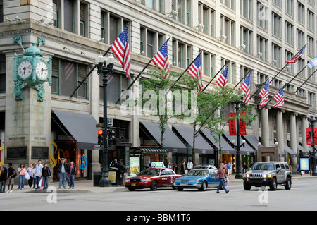 Macys store sur State Street Chicago USA anciennement le Inninois Marshall Field Store Banque D'Images