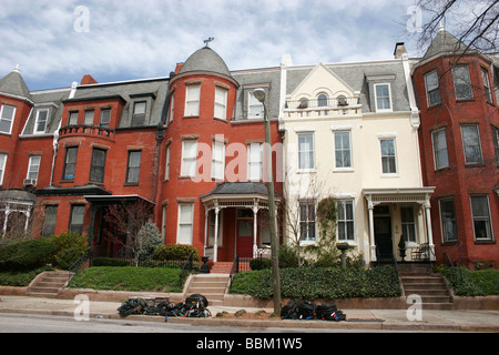 Rangées de maisons du début du xxe siècle à Richmond, Virginia Banque D'Images