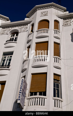 Beaux bâtiments blancs à Casablanca Maroc s financial center . Banque D'Images