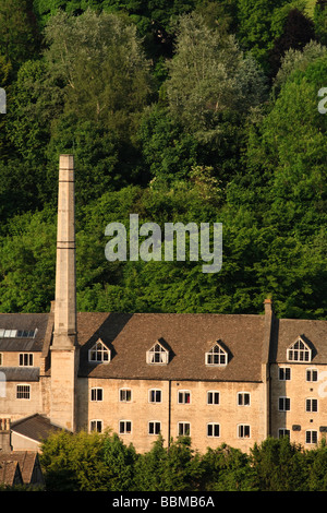 Chateau de moulin, une fois qu'un moulin à laine victorien et maintenant converti en logement dans les Stroud Valleys, Nailsworth Banque D'Images