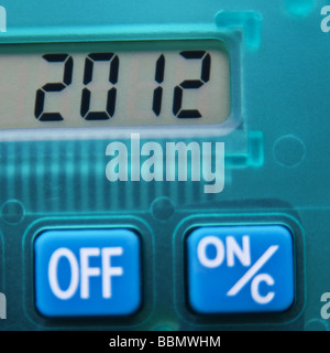 UK 2012 calculatrice montrant Vue depuis l'avant. Gros plan (macro) Banque D'Images