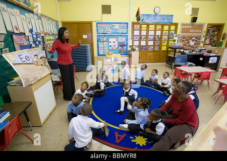Classe de prématernelle dans les écoles publiques Detroit Banque D'Images