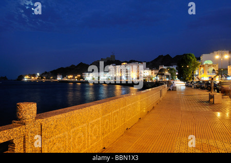 Corniche de Mutrah, Muscat, Sultanat d'Oman, l'Arabie, Moyen-Orient Banque D'Images