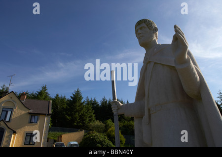 Statue de saint Patrick à Lough Derg de pèlerinage du comté de Donegal en république d'irlande europe Banque D'Images