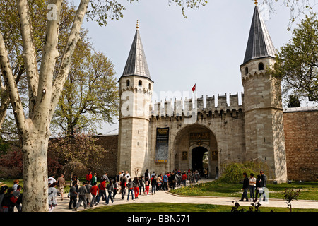 La porte de bienvenue, entrée de la deuxième cour, le palais de Topkapi, Sarayburnu, Istanbul, Turquie Banque D'Images