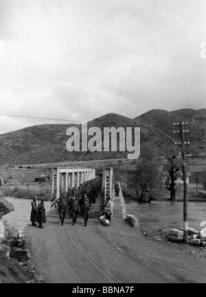 Événements, deuxième Guerre mondiale / seconde Guerre mondiale, Bulgarie, campagne des Balkans 1941, infanterie allemande sur la marche vers la Grèce, avril 1941, Banque D'Images