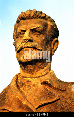 Staline, Joseph Vissarionovich, 18.12.1879 - 5.3.1953, homme d'État soviétique, Secrétaire général du Parti communiste de l'Union soviétique 1922 - 1953, portrait, statue, pierre, Banque D'Images