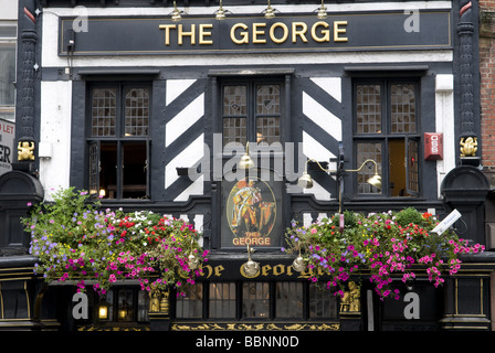 Géographie / billet, Grande Bretagne, Londres, Pub Le George, vue extérieure, Additional-Rights Clearance-Info-Not-Available- Banque D'Images