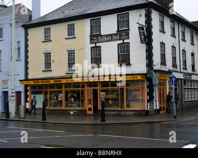 Commerces, Bars et cafés à Bideford Devon England UK Banque D'Images