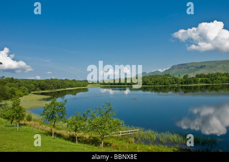 Ardinning le loch et les collines de Campsie nr Stirling, Scotland District Blanefield Ardinning Le LOch et les collines de Campsie nr Blanefi Banque D'Images