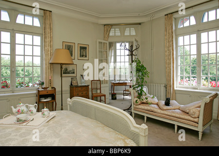 La chambre de madame, LA VILLA STRASSBURGER (ANCIENNE FERME DE LA MOTTE), Deauville, Calvados (14), NORMANDIE, France Banque D'Images
