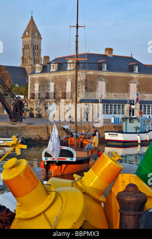 MARINA DANS LE VILLAGE DE NOIRMOUTIER, l'ILE DE NOIRMOUTIER, Vendée (85), FRANCE Banque D'Images