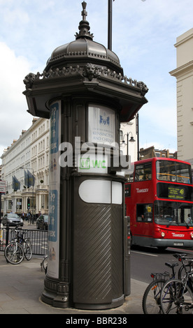 Toilettes publiques Gloucester Road Royal Borough de Kensington Chelsea Londres Banque D'Images