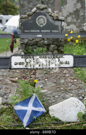 Village de Balquhidder, en Écosse. La tombe du célèbre héros populaire et de bandes de Rob Roy MacGregor. Banque D'Images