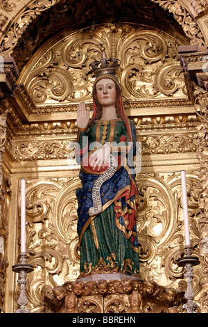 STATUE DE LA VIERGE ENCEINTE, DANS LA CATHÉDRALE, Evora, Alentejo, Portugal Banque D'Images