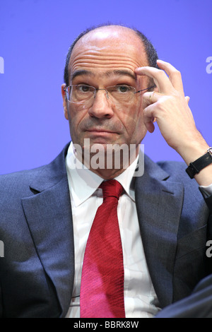 ERIC WOERTH, MINISTRE DU BUDGET, 91E CONGRÈS DES MAIRES FRANÇAIS ET AUTEUR RÉGIONAL Banque D'Images