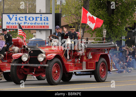 Pompiers historique en 2009 Victoria Day Parade fête Victoria British Columbia Canada Banque D'Images