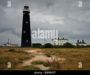 Scène de tempête sur le phare de Dungeness Kent England UK Dormeur Banque D'Images