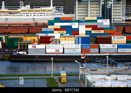 Port de Rotterdam comme reproduit dans Madurodam Banque D'Images