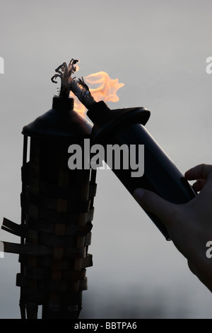 L'allumage de la lampe Tiki à Bonaire Antilles Néerlandaises Banque D'Images