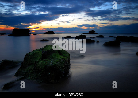 Twilight à la mer d'Asie, Phukok, Vietnam du Sud, en Asie du sud-est Banque D'Images