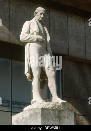 Angleterre Birmingham James Watt statue Banque D'Images