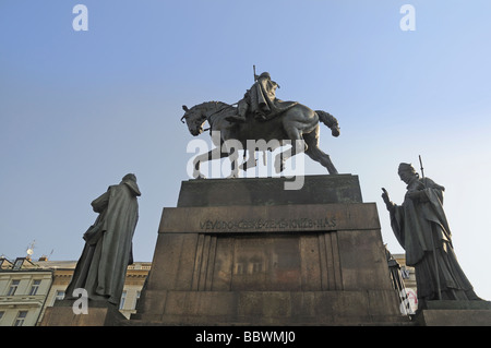 La place Venceslas, à Prague, la capitale de la République tchèque a dominé par la statue de Saint-venceslas Banque D'Images