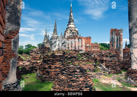 Trois stupa Wat Phra Si Sanphet Thaïlande Ayutthaya Banque D'Images