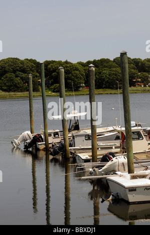 Praire des bateaux de pêche à quai dans la baie de Narragansett Rhode Island Banque D'Images