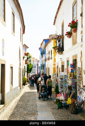 Scène de rue, Obidos, Portugal Banque D'Images