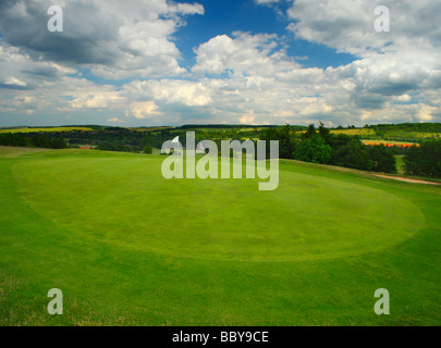 Vert de golf. Golf, Lullingstone Darenth Valley, Kent, Angleterre, Royaume-Uni. Banque D'Images