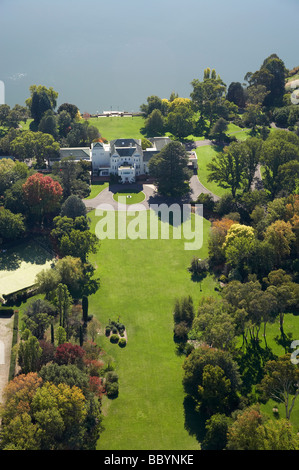 Government House et Jardins Yarralumla et Le Lac Burley Griffin Canberra ACT Australie aerial Banque D'Images