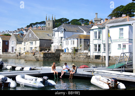 Vue sur le port, Fowey, Cornwall, Angleterre, Royaume-Uni Banque D'Images