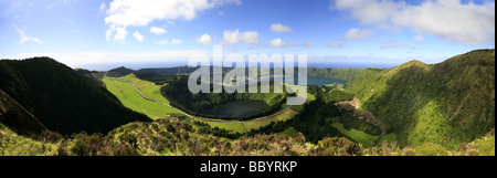 Panorama de lacs de Santiago et 7 cidades Açores Portugal Banque D'Images