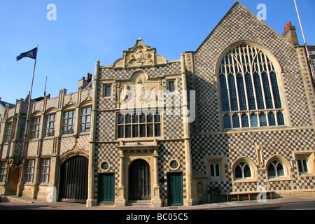 Le marché du samedi Place Guildhall London Angleterre Norfolk Banque D'Images