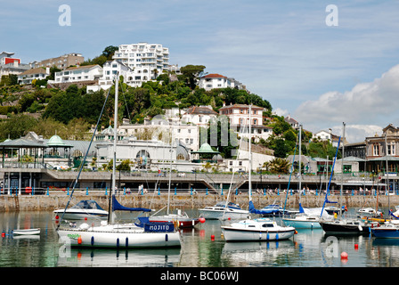 Bateaux dans le port de Torquay dans le Devon, UK Banque D'Images