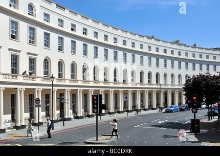 Crescent Park regency classique Nash conçu terrace apartments Banque D'Images