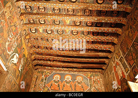 L'Éthiopie Afrique Gondar plafond peint dans l'église de Debre Birhan Sélassié peinture de 80 visages angélique Banque D'Images