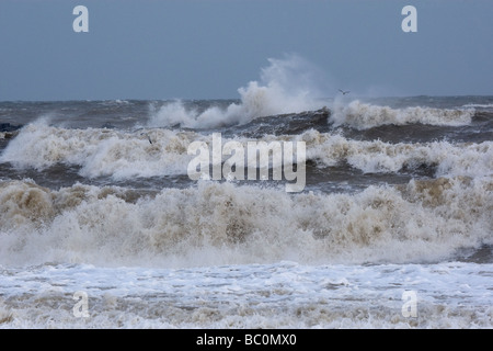 La marée haute mer Palling Norfolk Banque D'Images