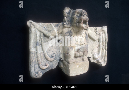 Coma Zotz ou Camazotz Killer Bat, emblème de l'ancienne ville maya de Copan, Musée de sculpture de Copan, Honduras, Amérique centrale Banque D'Images