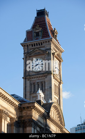 La tour de l'horloge en Birminham s Chamberlain Square West Midlands England Banque D'Images