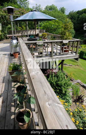 La plate-forme de terrasse construite sur le côté de la Mendip Hills à Oakhill, Somerset Banque D'Images