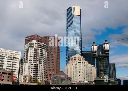 Southbank Melbourne sur Riverside Quay avec Eureka Tower Victoria Melbourne Australie Banque D'Images