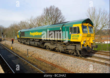 Moteur de fret sur le London Overground, vu ici à chêne de l'Evangile le nord de Londres Angleterre Royaume-uni Banque D'Images