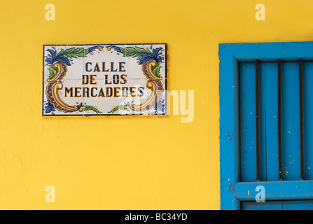 CALLE DE LOS MERCADERES, plaque de rue, La Vieille Havane, Cuba Banque D'Images