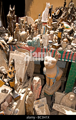 Luxor Egypte antique Souk Bazar swap ancienne vieille Banque D'Images